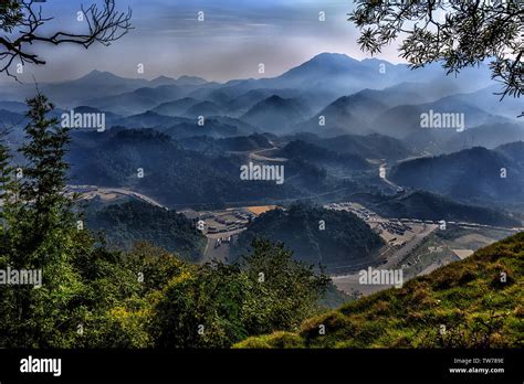 Ancient Charms Await You at the Jinji Mountain Scenic Area in Bozhou!