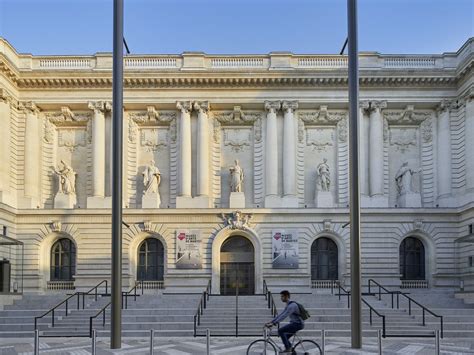 Musée des Beaux-Arts de Nantes! An Architectural Marvel Filled with Artistic Treasures