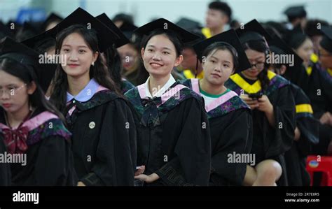 Qiongtai Academy of Haikou: Ancient Confucian Wisdom and Scenic Coastal Views!