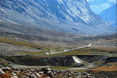 The Ancient Splendor of Quzi Pass: A Gateway to History and Breathtaking Views!