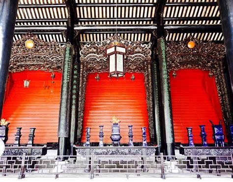 The Chen Clan Academy! A Stunning Architectural Marvel and Cultural Haven in Guangzhou!