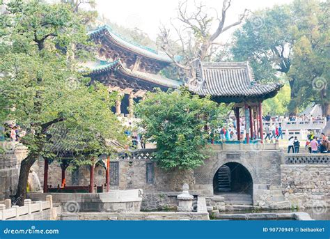  The Jinci Temple: A Historical Gem and Tranquil Oasis